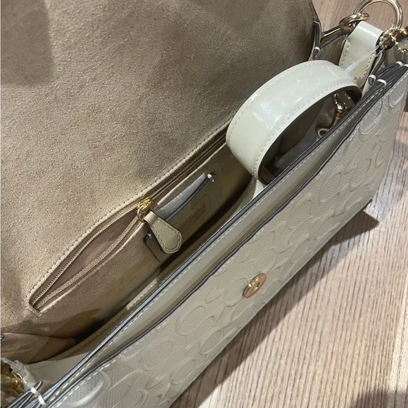 NWT！COACH MORGAN SHOULDER BAG IN SIGNATURE LEATHER (COACH CT856) GOLD/CHALK